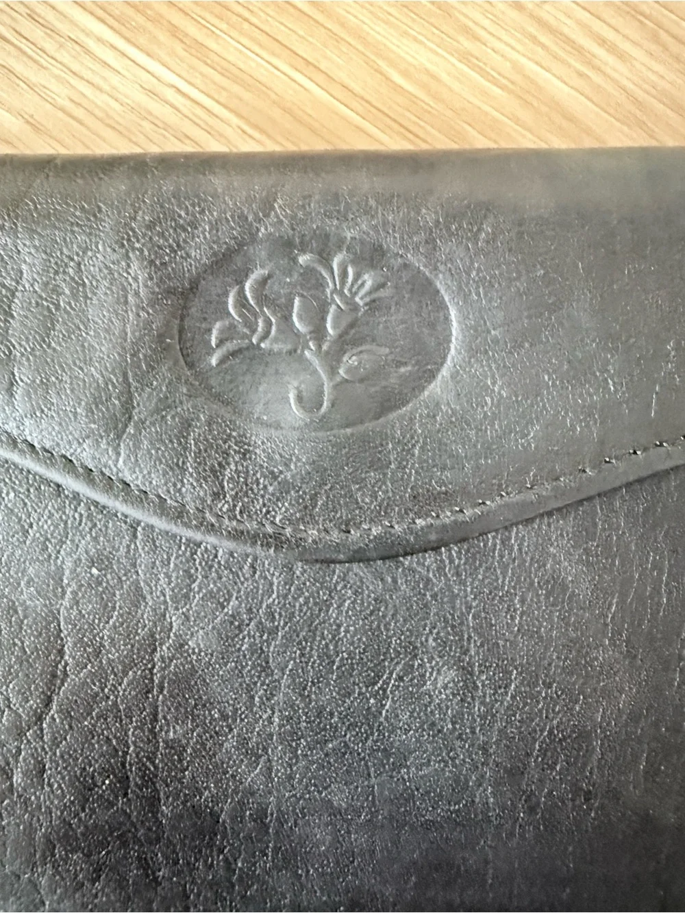 Julia Buxton Heiress Organizer Clutch Leather Wallet
